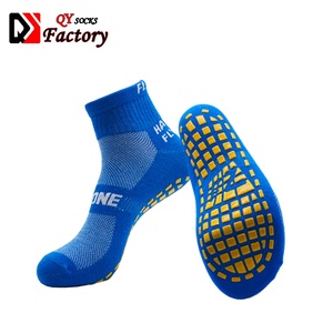 OEM Anti Slip Non Skid Sport Trampoline Socks